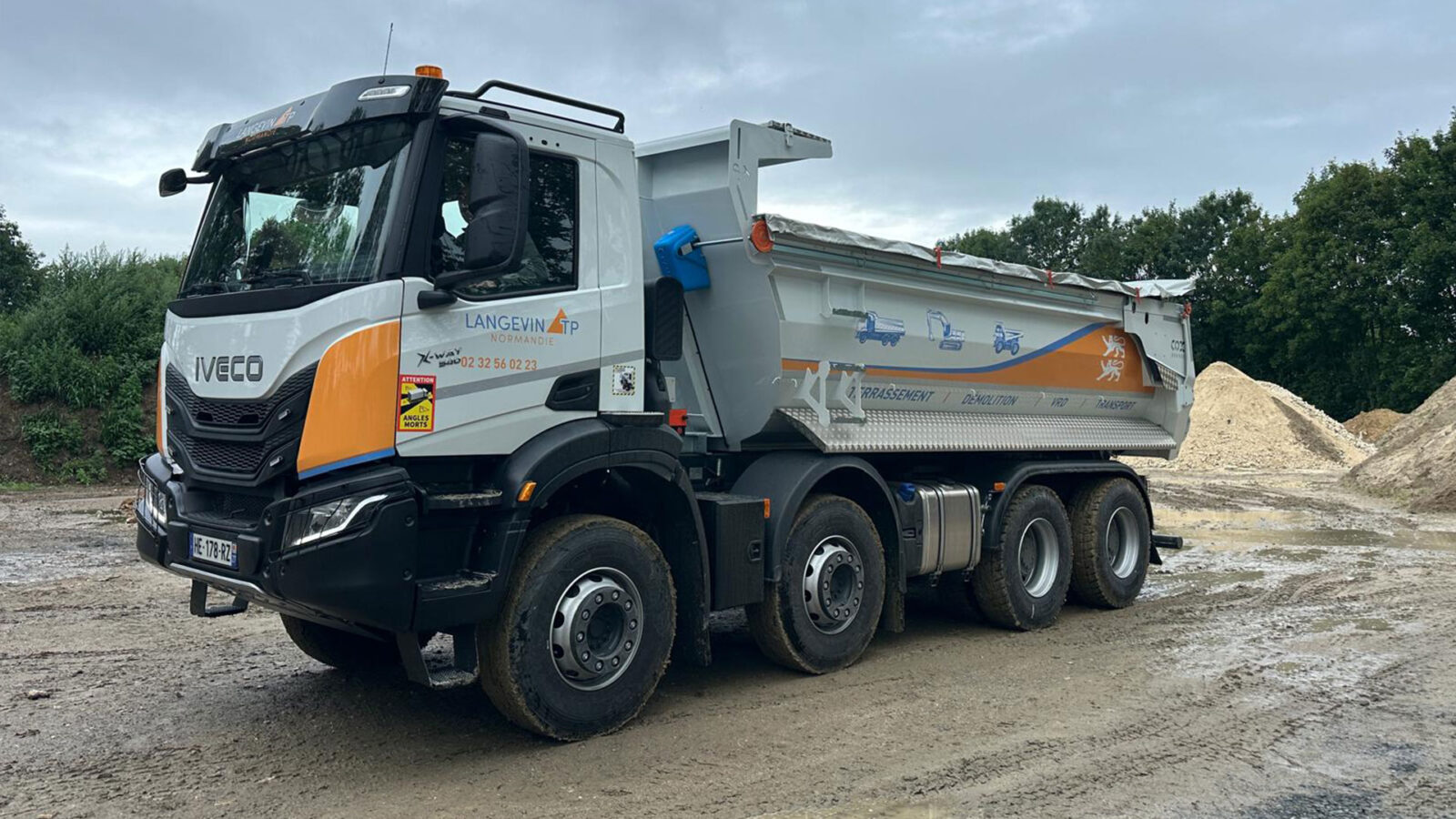 8x4 ampliroll IVECO