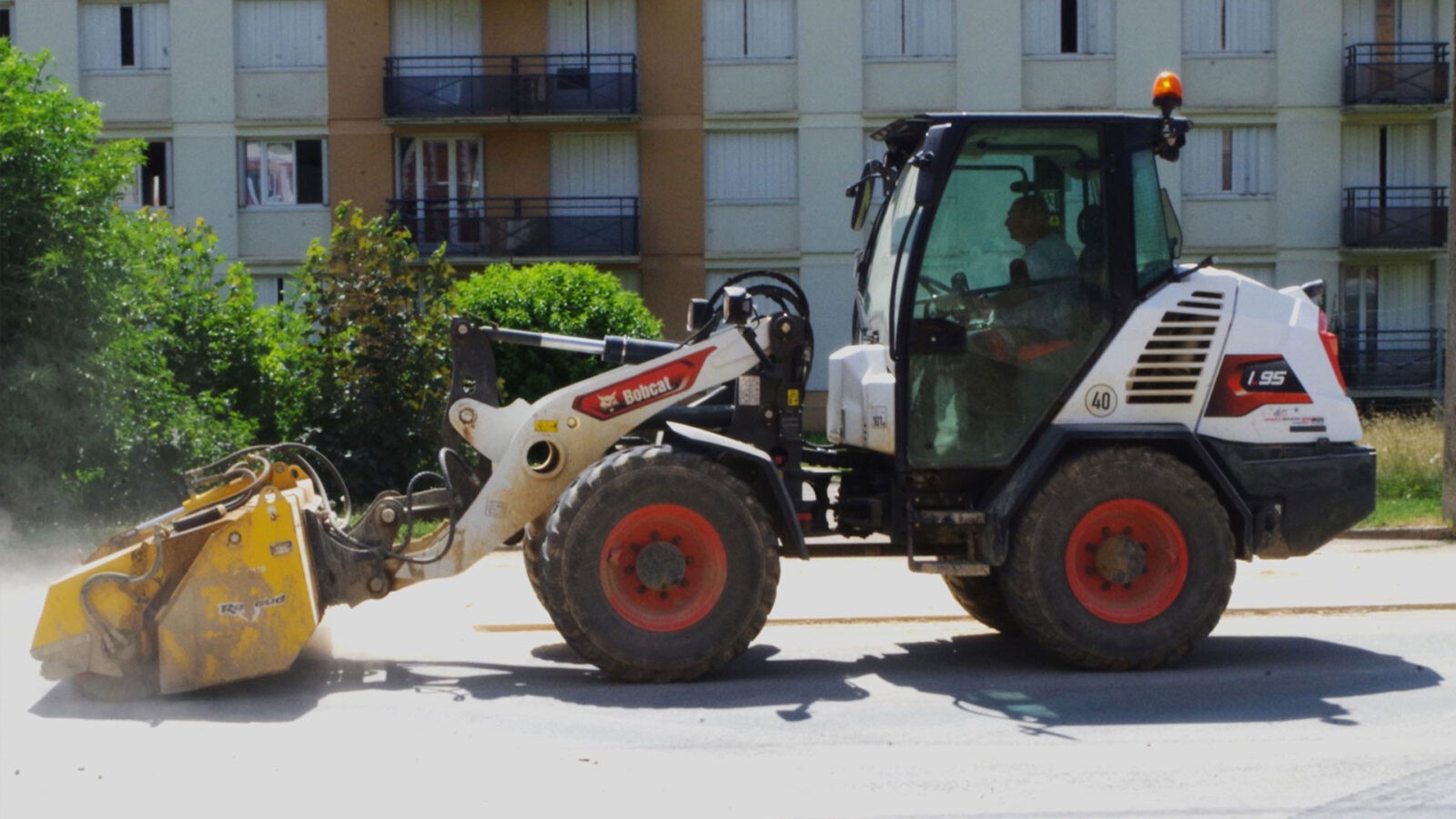 Chargeuse compact BOBCAT